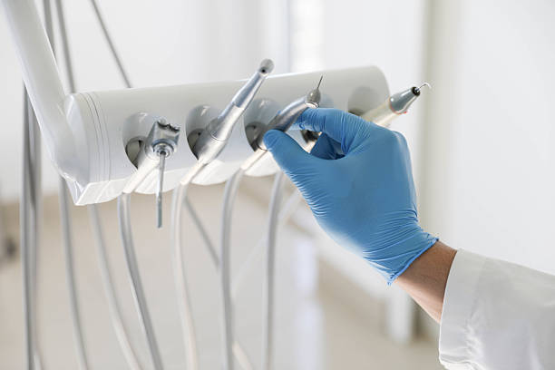 Professional Emergency Dentist technician working in Nelson County County, VA